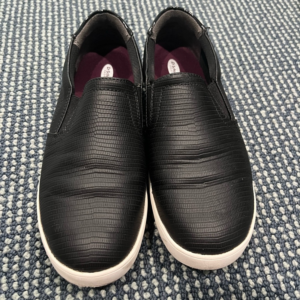 Dr. Scholl's memory foam slip on sneakers